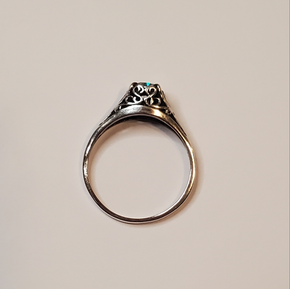Vintage Scrolled Sterling Ring - Picture 12 of 16